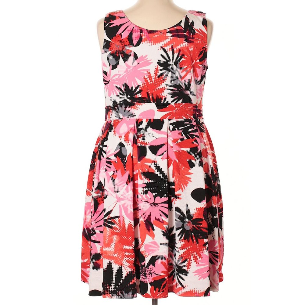 London Times Bold Floral Print Dress Size 14 (NEW)